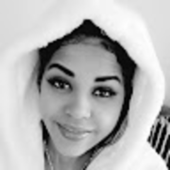 Meet your Posher, Geidy - Picture 1 of 1